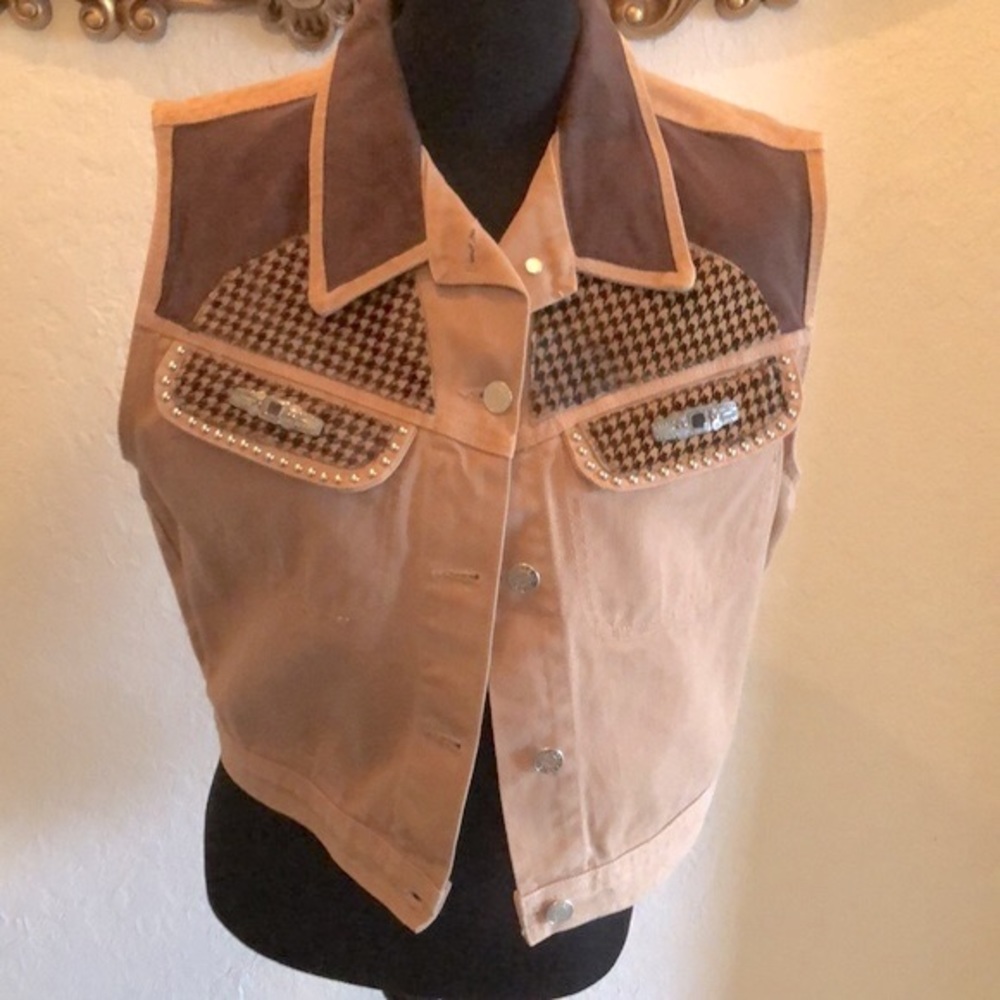 Cache Classic Jean Vest - Large - image 2